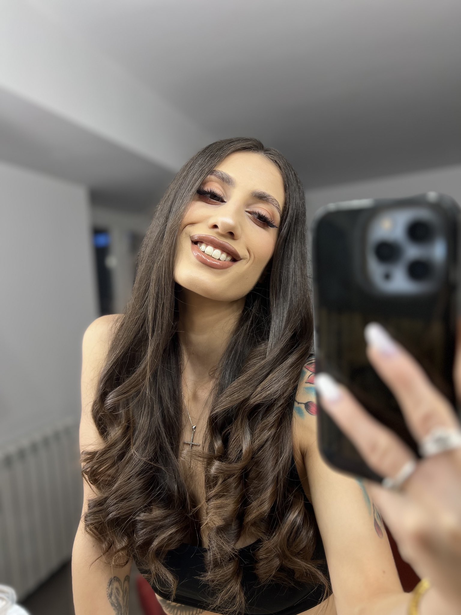 AishaDupont - Glamourous and Sexy Cam Model of Jasmin