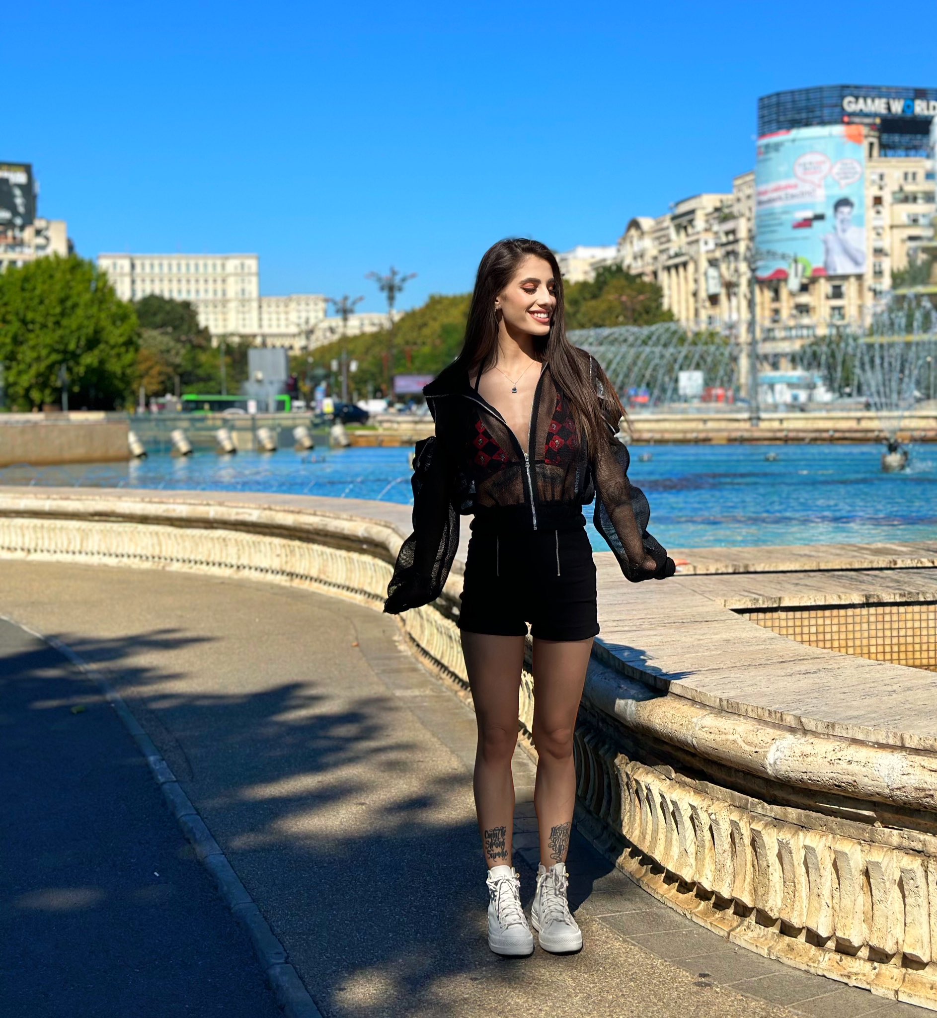 AishaDupont - Glamourous and Sexy Cam Model of Jasmin