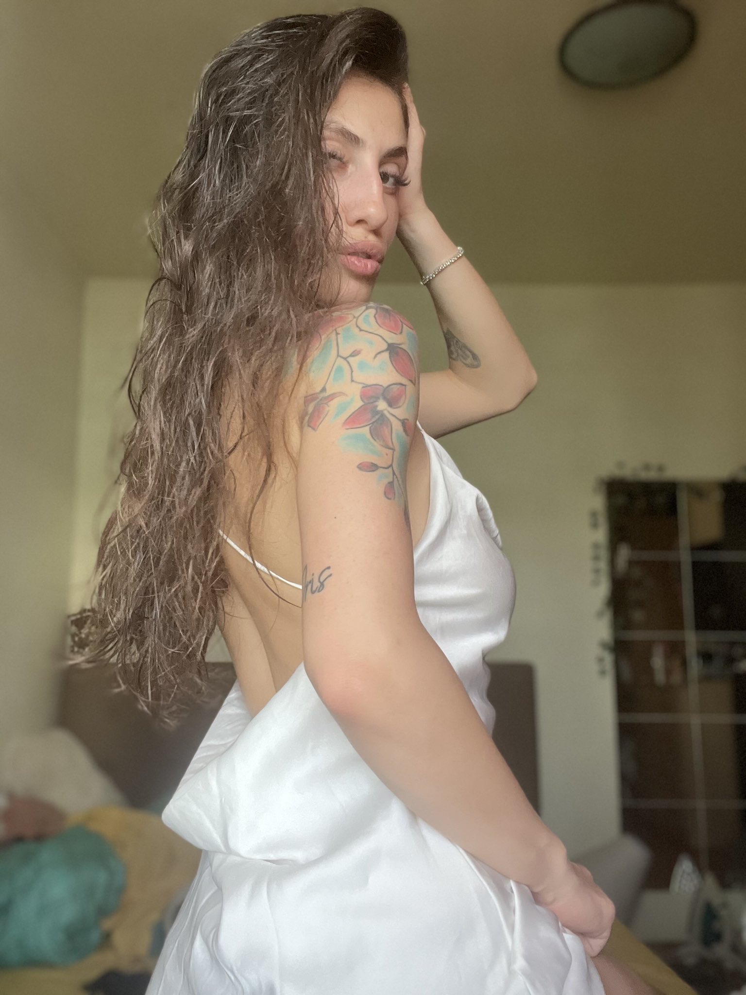 AishaDupont - Glamourous and Sexy Cam Model of Jasmin