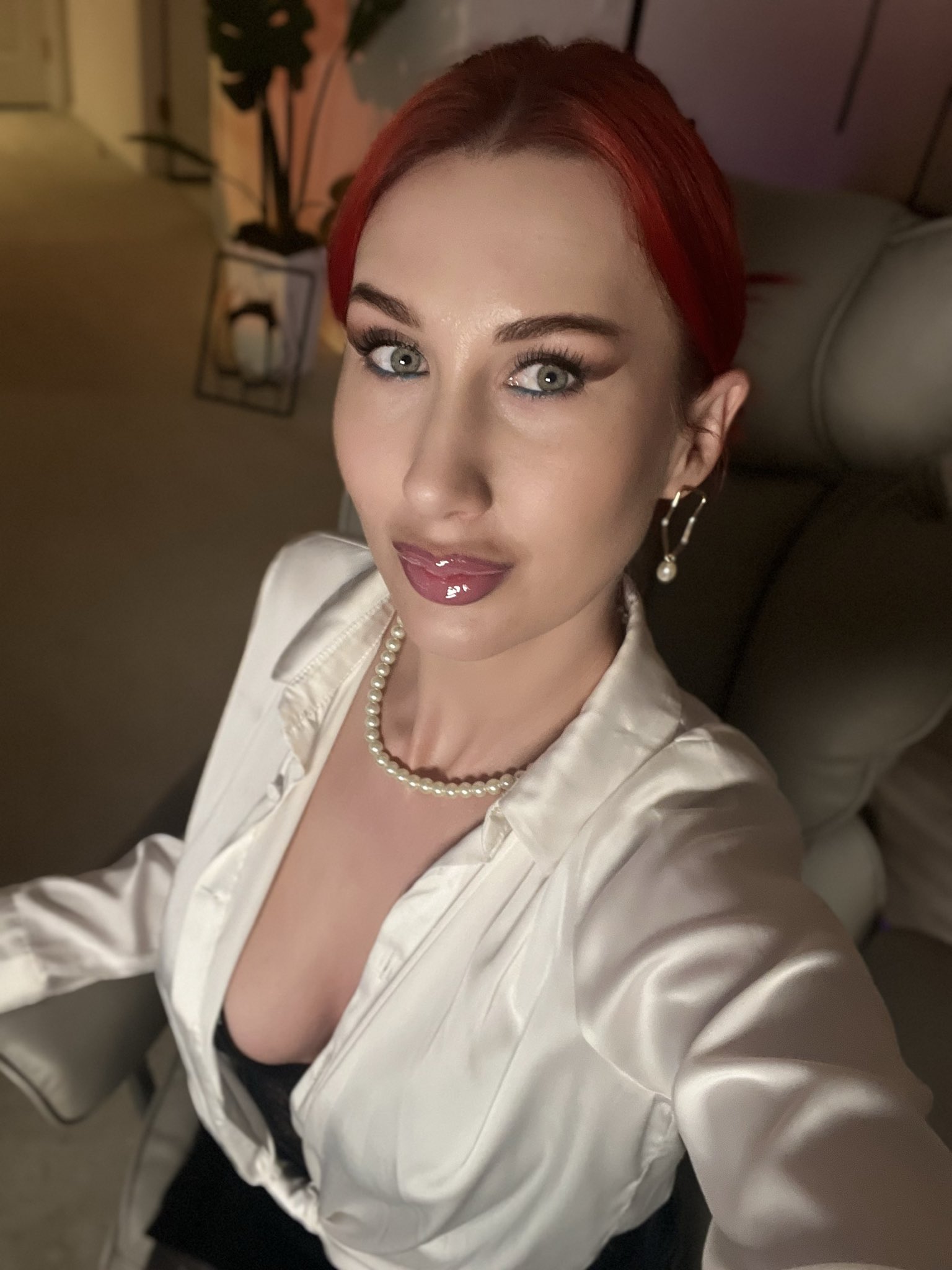 AlexaFetish - Glamourous and Sexy Cam Model of Jasmin