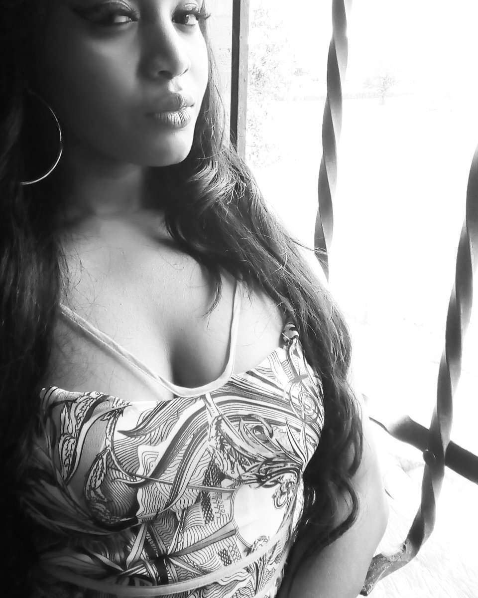 AmmyReyy - Glamourous and Sexy Cam Model of Jasmin