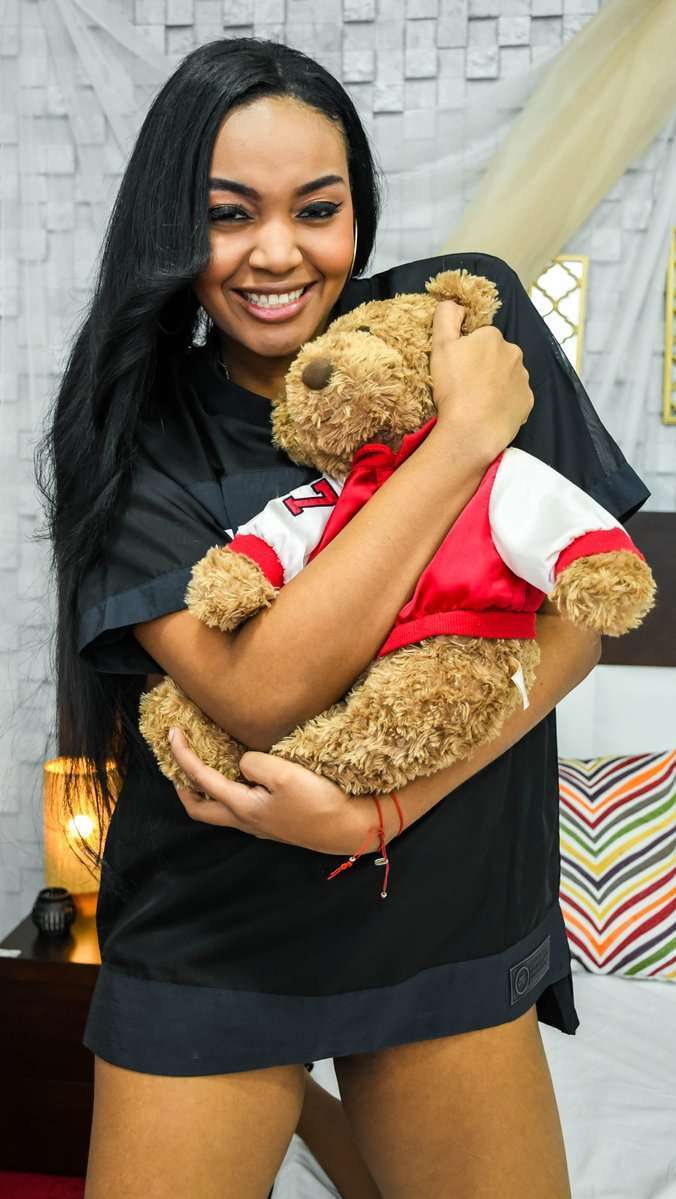 AmmyReyy - Glamourous and Sexy Cam Model of Jasmin