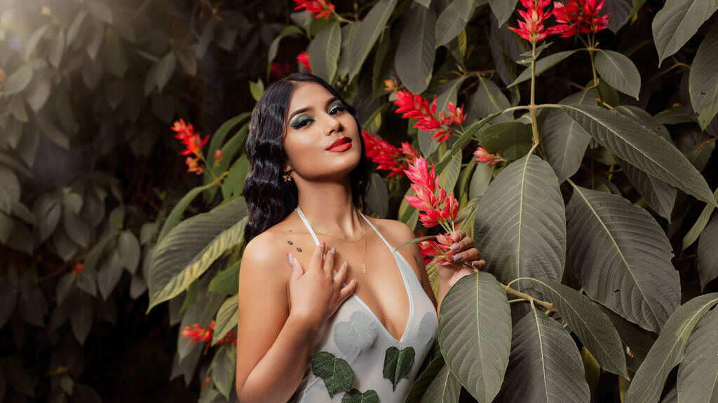 AnaBail - Glamourous and Sexy Cam Model of Jasmin