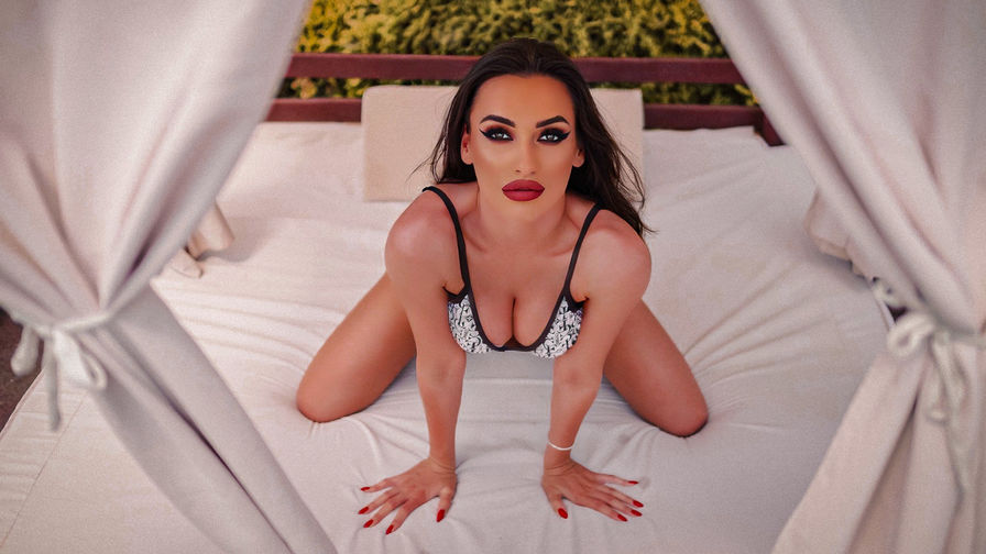 BarbaraBank - Glamourous and Sexy Cam Model of Jasmin