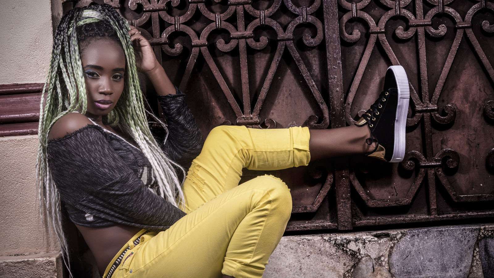 BritanyMoore - Glamourous and Sexy Cam Model of Jasmin