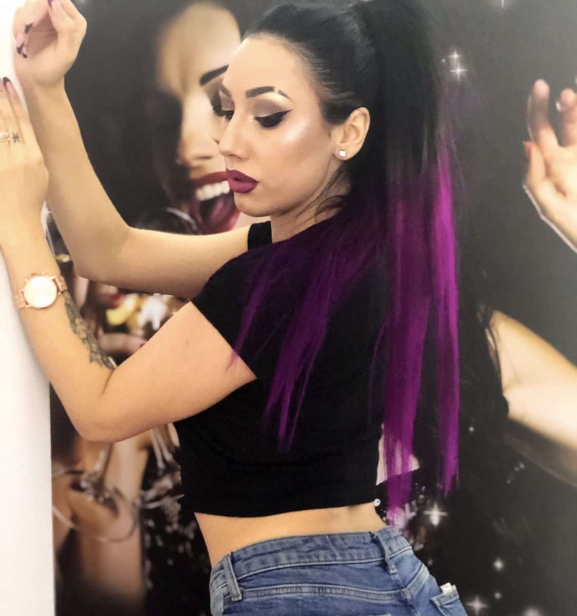 EsmeeCharm - Glamourous and Sexy Cam Model of Jasmin