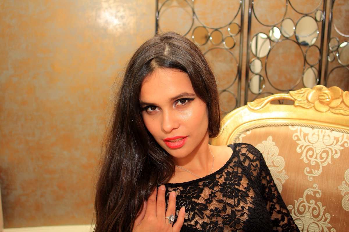 ExquisiteNorah - Glamourous and Sexy Cam Model of Jasmin