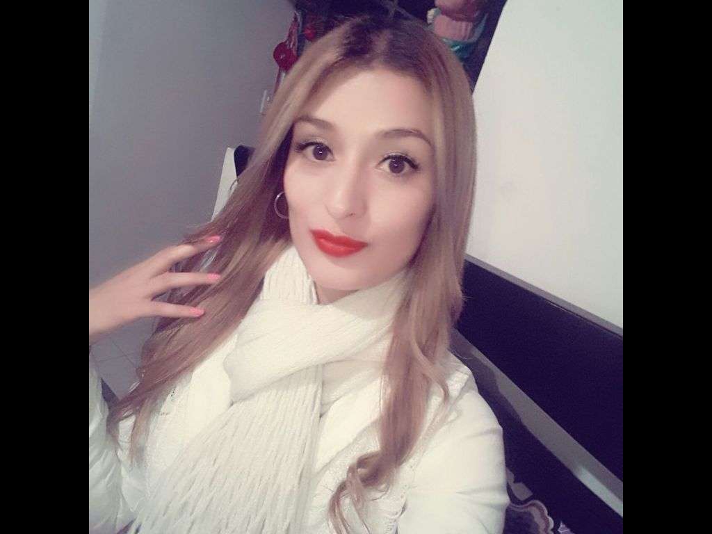 GabyRoe - Glamourous and Sexy Cam Model of Jasmin