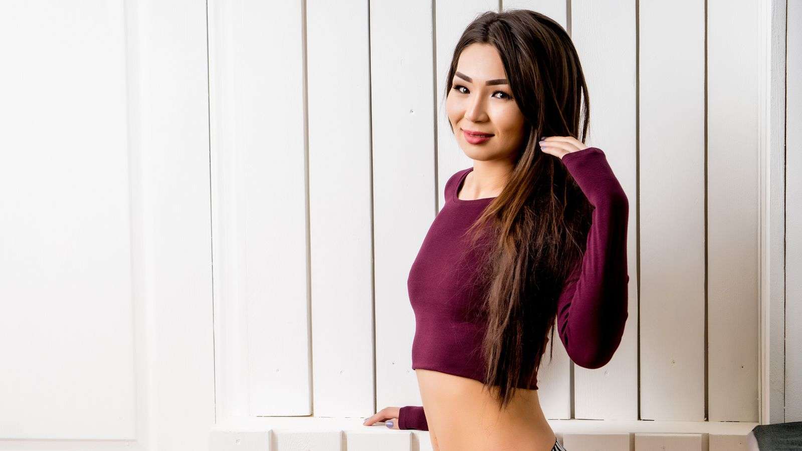 HeSonye - Glamourous and Sexy Cam Model of Jasmin