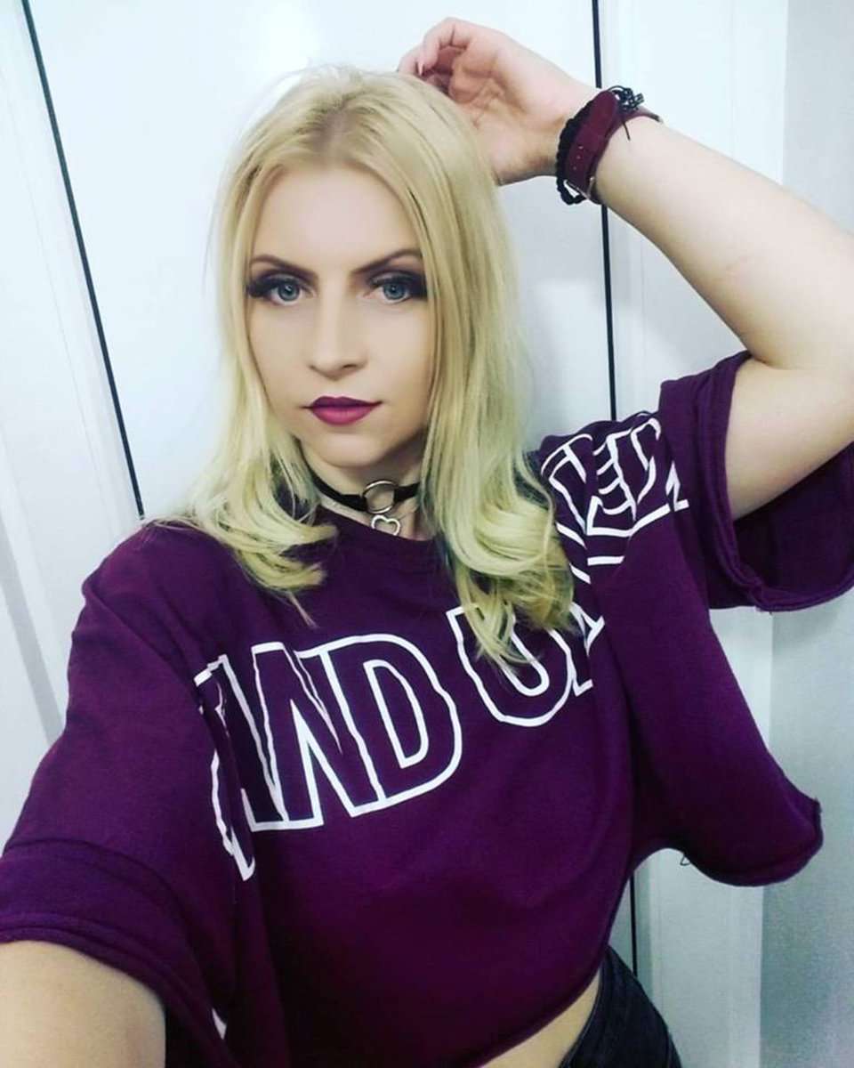 KiaraHarp - Glamourous and Sexy Cam Model of Jasmin