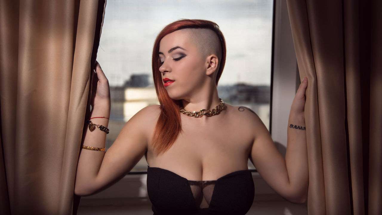 MadilynPearl - Glamourous and Sexy Cam Model of Jasmin