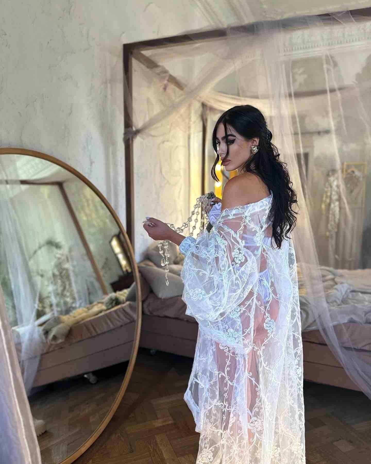 MariyaNovak - Glamourous and Sexy Cam Model of Jasmin