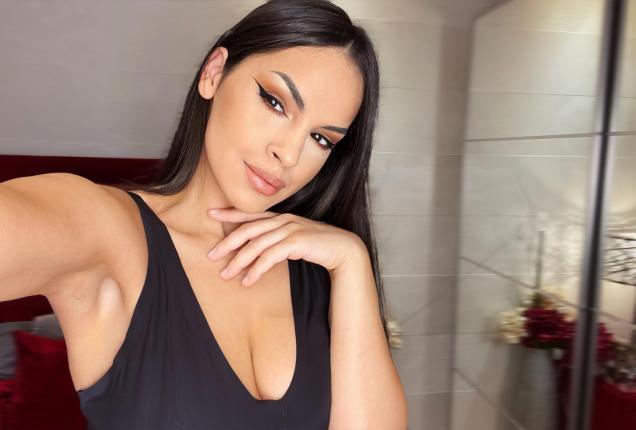 MaylaCherinne - Glamourous and Sexy Cam Model of Jasmin