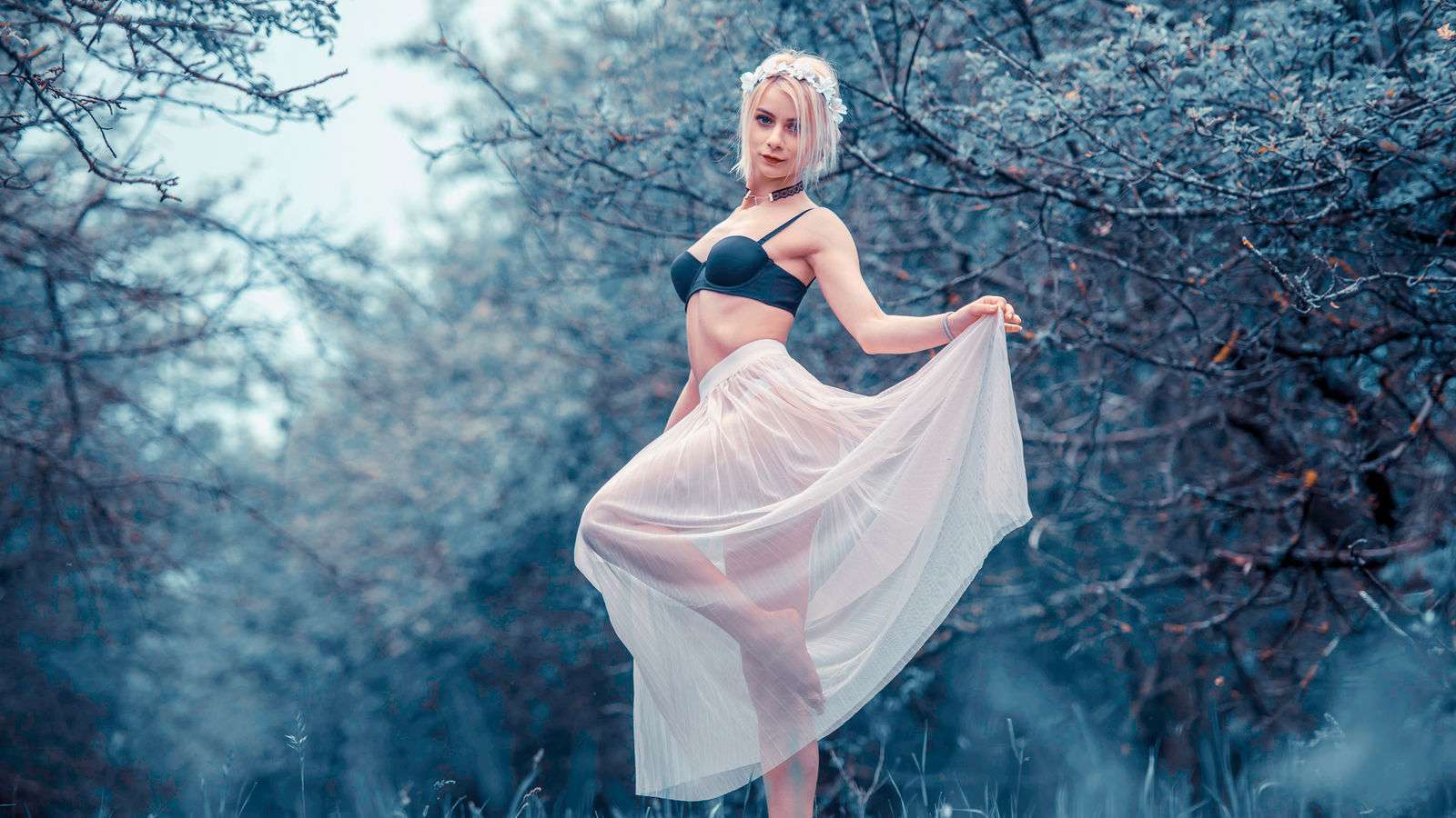 ReeneFox - Glamourous and Sexy Cam Model of Jasmin