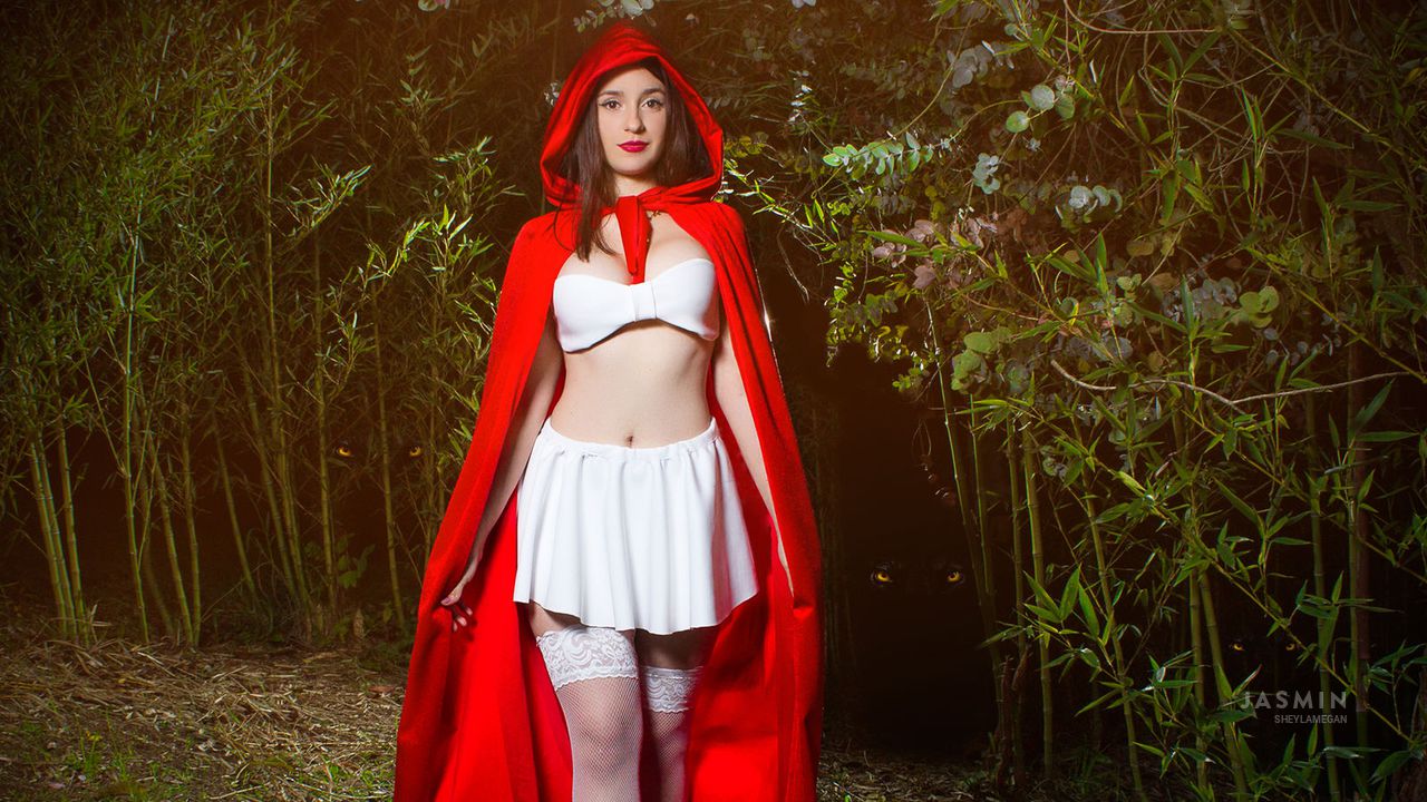 SheylaMegan - Glamourous and Sexy Cam Model of Jasmin