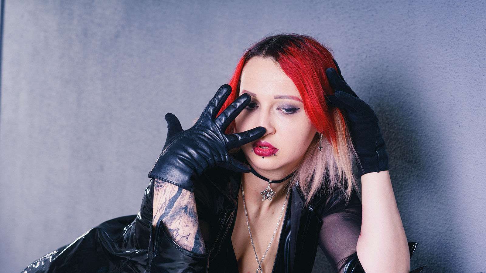 VictoryVega - Glamourous and Sexy Cam Model of Jasmin