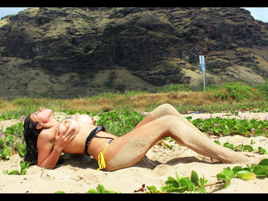 XSweeTReginaX - Glamourous and Sexy Cam Model of Jasmin