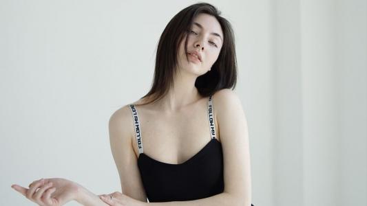 Watch hot flirt model SofiaRussel from LiveJasmin at GirlsOfJasmin