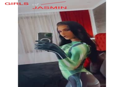 Open video #600 of cam model LeaNoir at Jasmin